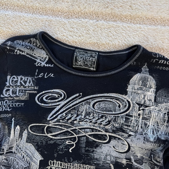 2/$25 Y2K 3/4 Sleeve Graphic Tee - Picture 2 of 5